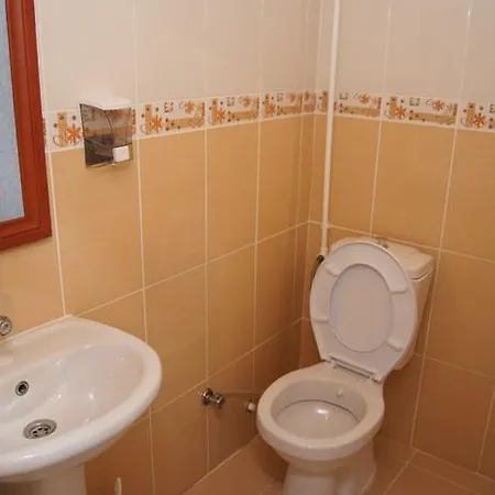 Motel Temel Avsa Adasi